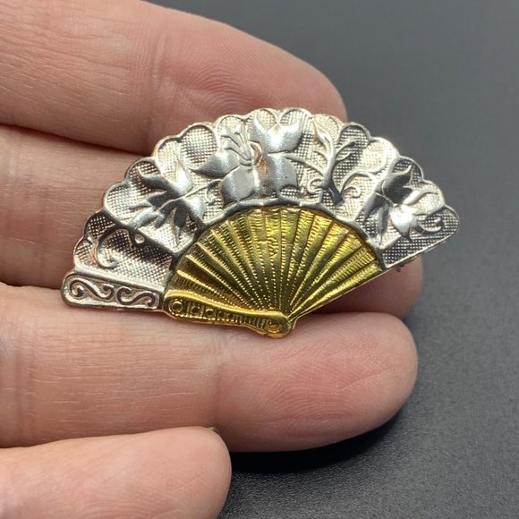 Jewelry - Sterling Silver & Gold Fan Brooch w/ Embossed Flower and Scroll Design 1.75"